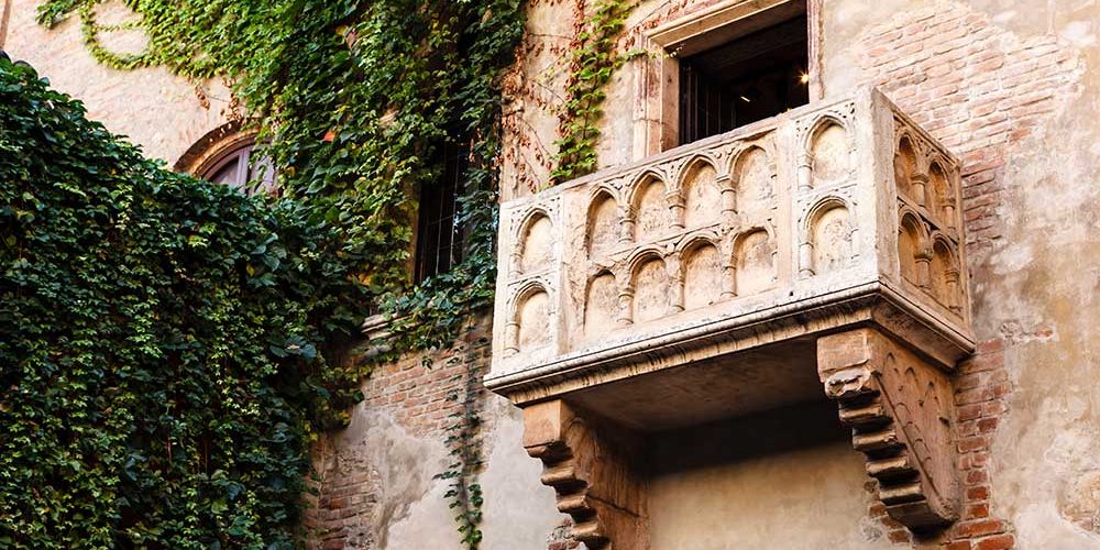 romeo-juliet-balcony